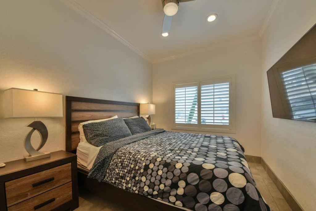 1000#1 Contemporary Home W/ Parking, Grill, & Ac! Newport Beach Extérieur photo